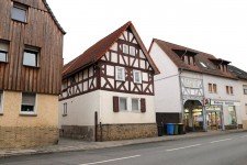 Hauptbild Gelegenheit: Schöne Hofreite in Heuchelheim mit Stil und Charme
