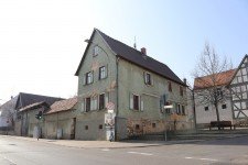 Hauptbild Historische Hofreite mit Stil in Butzbach-Kirch-Göns mit Garten u. Nebengebäuden / Scheune